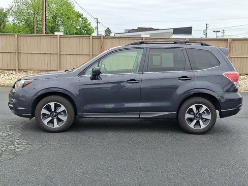 Used 2018 Subaru Forester 2.5i Limited AWD/4WD image 8