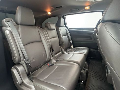 Used 2019 Honda Odyssey Touring image 37