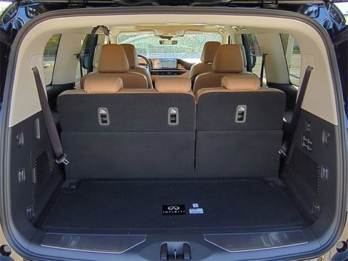 New 2026 INFINITI QX80 Luxe w/ Cargo Package image 13