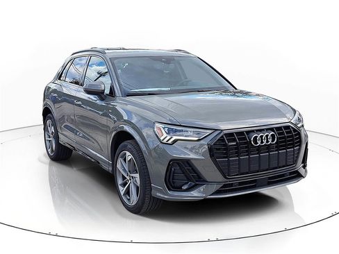 New 2025 Audi Q3 2.0T Premium image 1