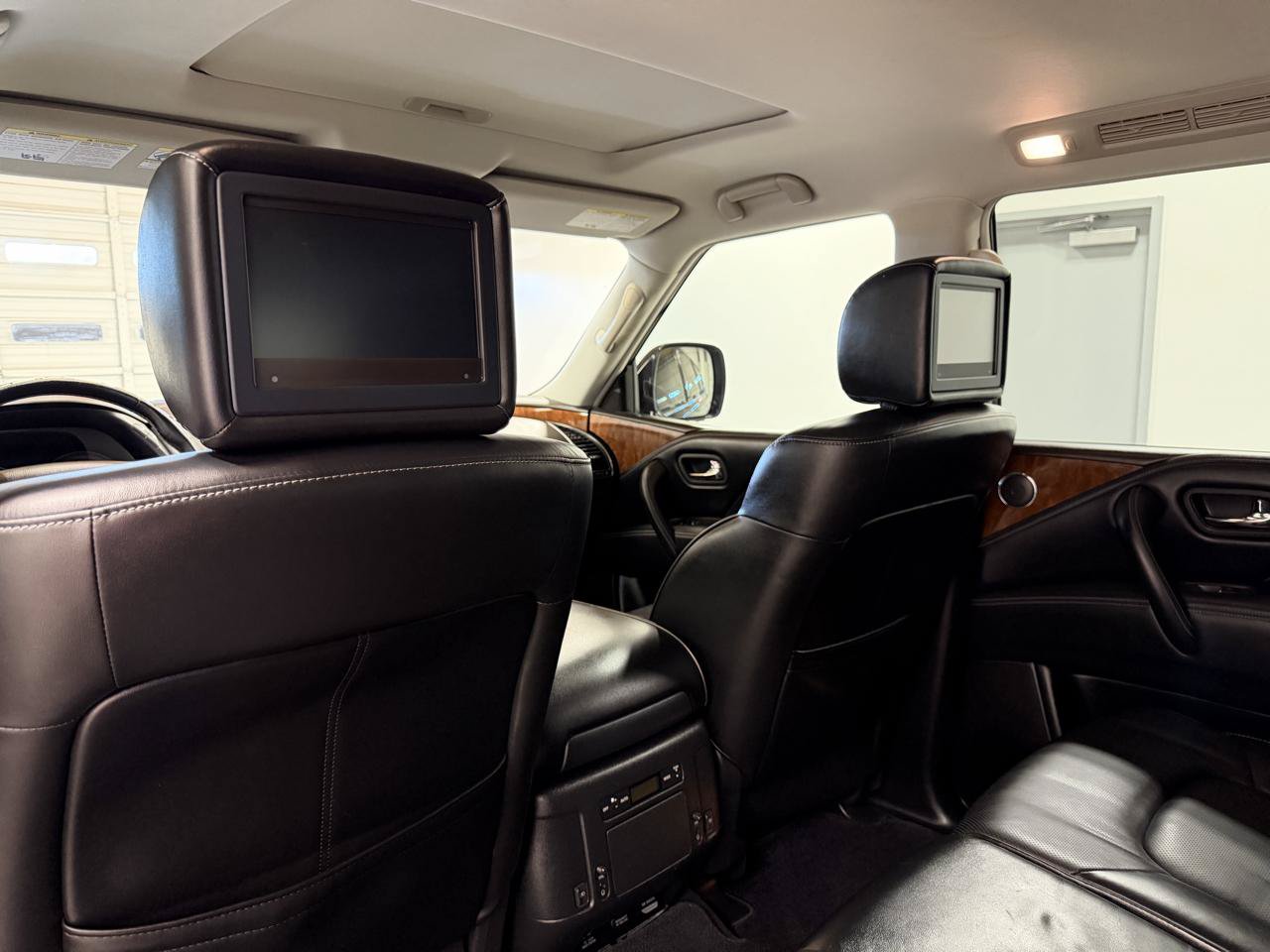 Used 2019 INFINITI QX80 Luxe w/ 22" Wheel Package RWD image 27