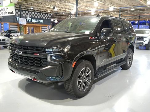 Used 2024 Chevrolet Tahoe Z71 AWD/4WD image 1