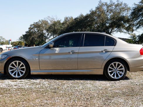 Used 2011 BMW 328i Sedan image 3