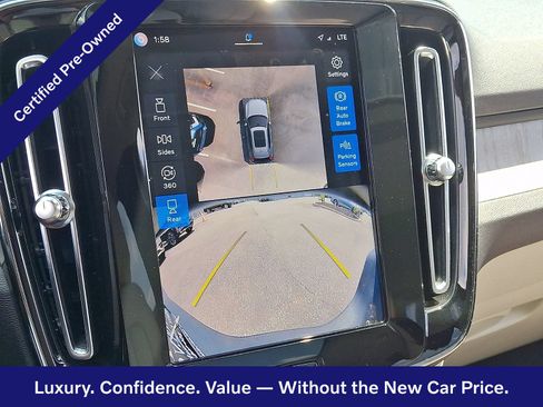 Certified 2024 Volvo XC40 B5 Plus w/ Protection Package Premier AWD/4WD image 19