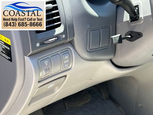 Used 2006 Kia Sedona LX FWD image 7