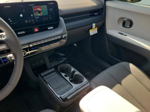 New 2026 Hyundai Ioniq 5 SEL image 26
