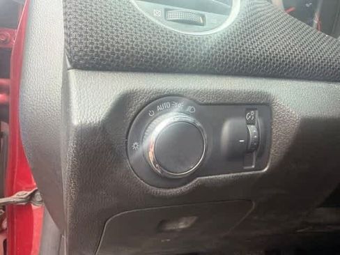 Used 2012 Chevrolet Cruze LT FWD image 13