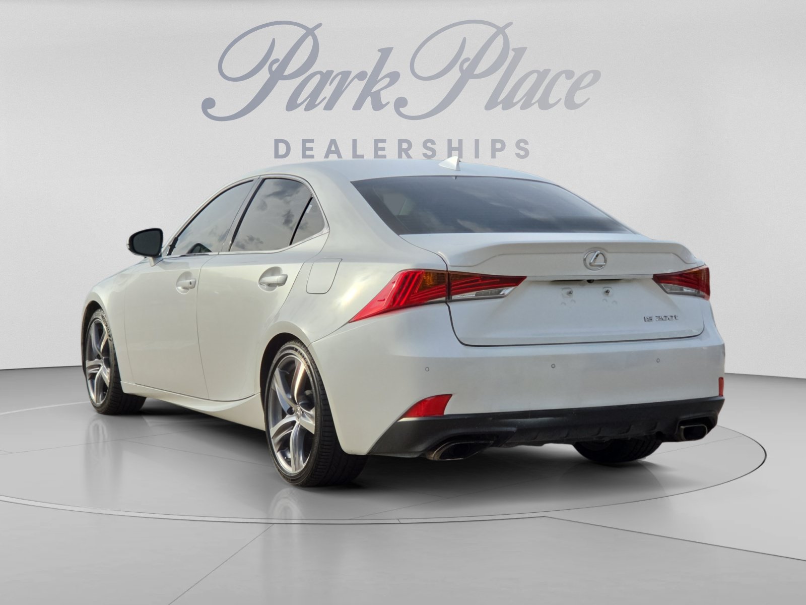 Used 2017 Lexus IS 200t w/ Navigation System Package RWD image 3
