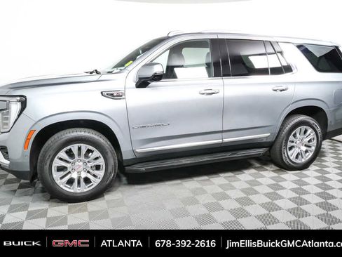 Used 2025 GMC Yukon Denali AWD/4WD image 29