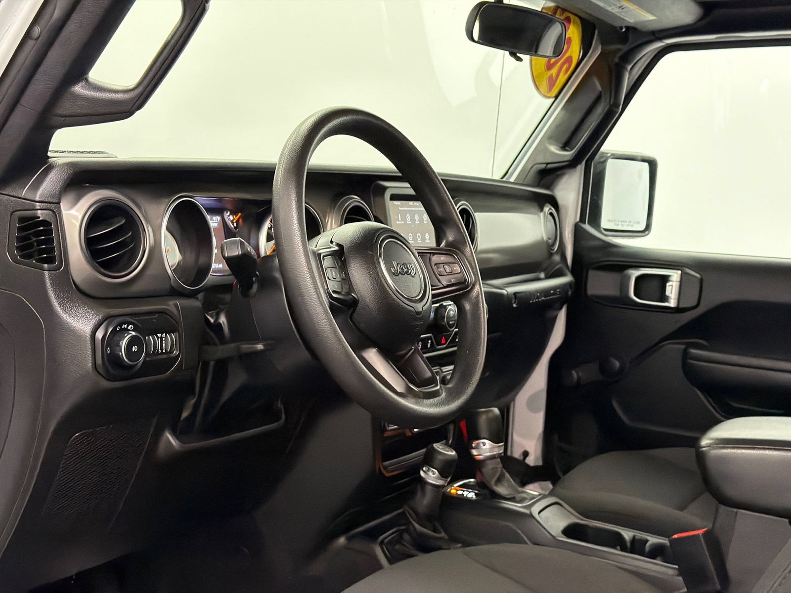 Used 2022 Jeep Wrangler Sport AWD/4WD image 14