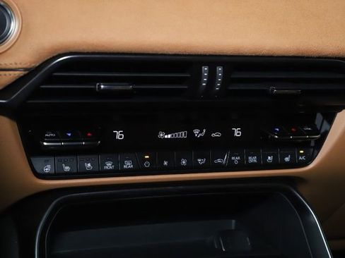 Certified 2025 MAZDA CX-70 3.3 Turbo S w/ Premium Plus image 39