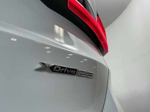 Certified 2025 BMW X1 xDrive28i w/ Convenience Package image 32