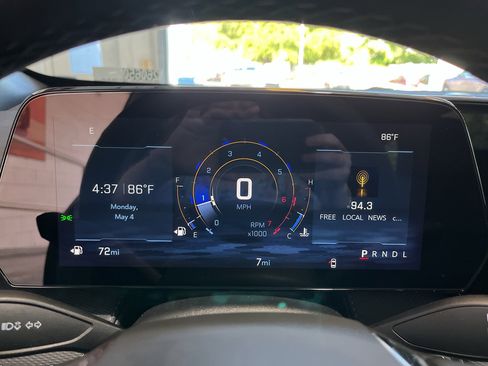 New 2026 Chevrolet Equinox LT FWD image 16