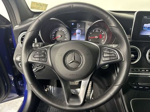 Used 2019 Mercedes-Benz GLC 300 4MATIC image 10
