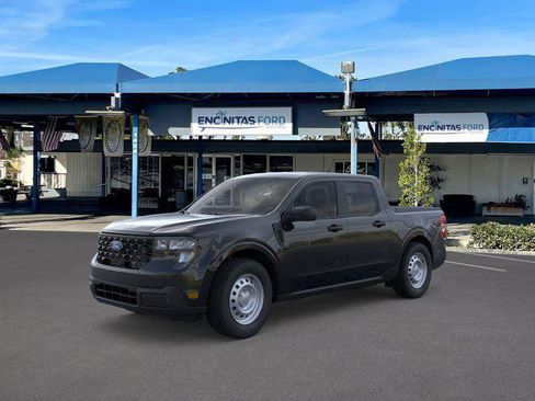 New 2025 Ford Maverick XL image 1