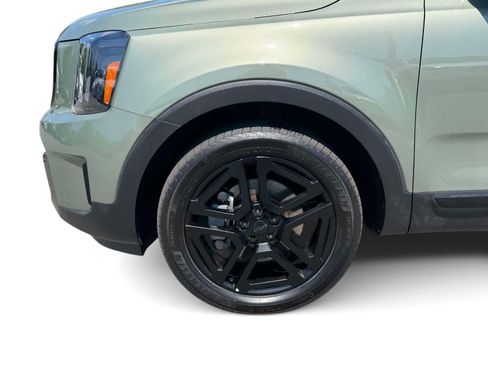 Used 2025 Kia Telluride EX X-Line AWD/4WD image 9