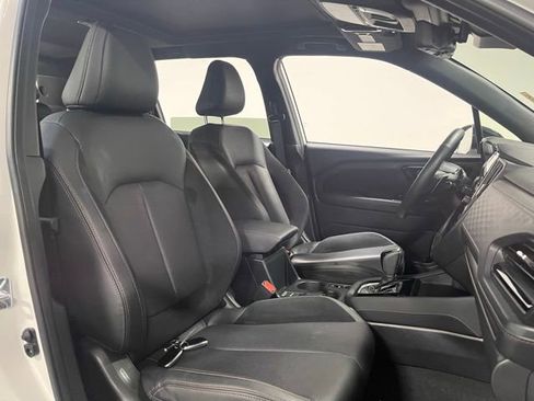 Used 2025 Subaru Forester Touring w/ Popular Package - Touring image 10