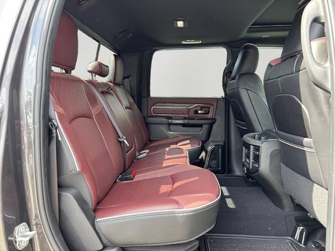 Used 2025 RAM 2500 Limited AWD/4WD image 13