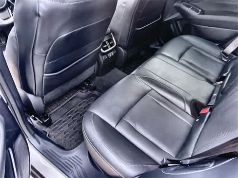 Used 2022 Subaru Outback Limited XT image 33