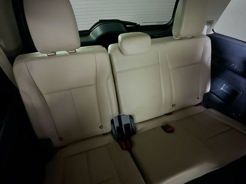 Used 2022 Ford Expedition XLT image 28