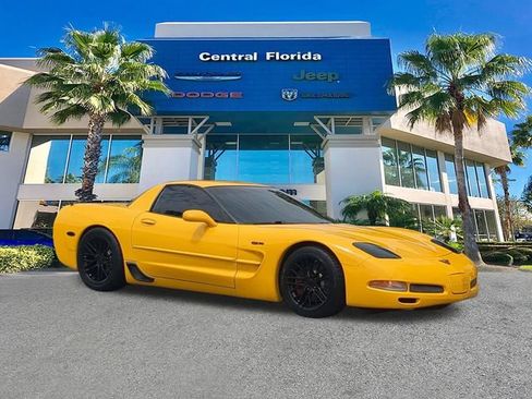 Used 2001 Chevrolet Corvette Z06 w/ Memory Pkg RWD image 2