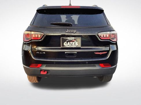 Used 2024 Jeep Compass Trailhawk AWD/4WD image 8
