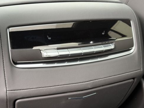 New 2026 Cadillac Escalade Luxury AWD/4WD image 15