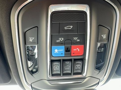 New 2026 Jeep Grand Cherokee L Limited AWD/4WD image 19