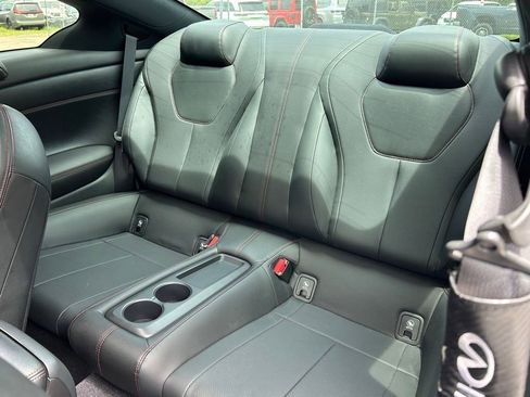 Used 2022 INFINITI Q60 Red Sport 400 w/ Carbon Fiber Package RWD image 13