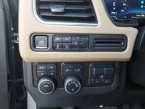 Used 2024 Chevrolet Tahoe Premier w/ Max Trailering Package AWD/4WD image 28