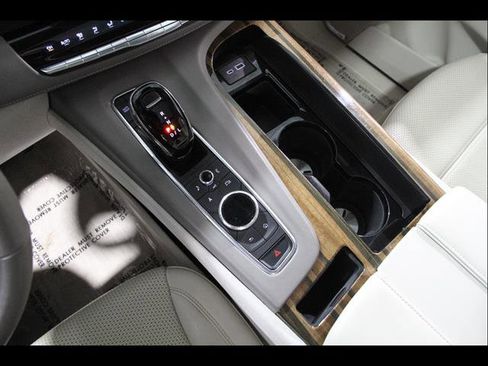 Used 2021 Cadillac Escalade Sport Platinum image 17