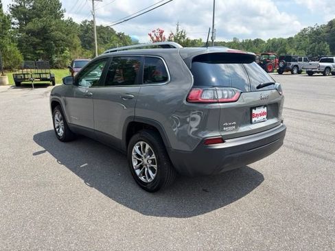 Used 2021 Jeep Cherokee Latitude Plus w/ Sun & Sound Group AWD/4WD image 14