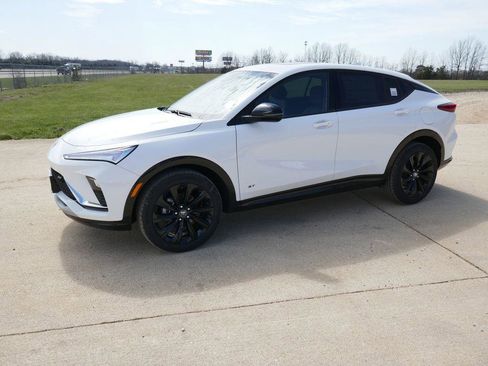 New 2026 Buick Envista Sport Touring w/ Convenience I Package image 8