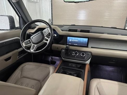 Used 2020 Land Rover Defender 110 HSE AWD/4WD image 22