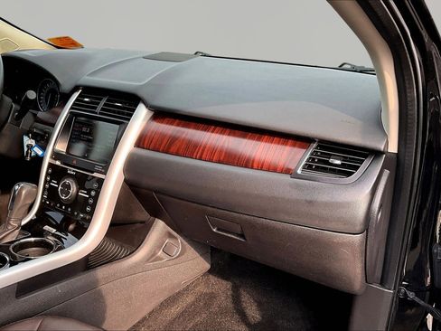 Used 2014 Ford Edge Limited image 28