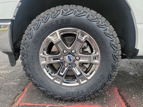 Used 2022 Ford F150 XLT w/ XTR Package image 28