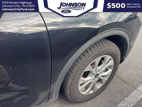 Used 2023 Ford Escape Active AWD/4WD image 30