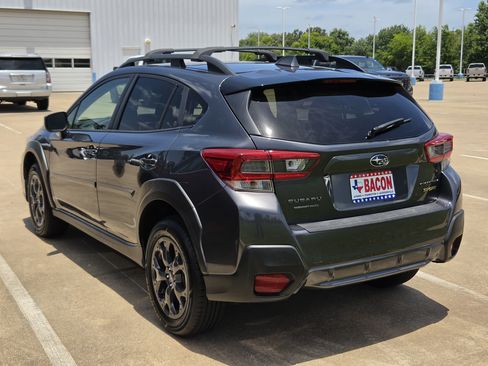 Used 2022 Subaru Crosstrek 2.5i Sport w/ Moonroof Package AWD/4WD image 6