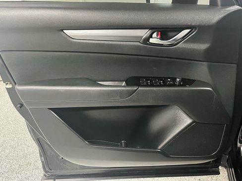 Used 2020 MAZDA CX-5 Sport image 10