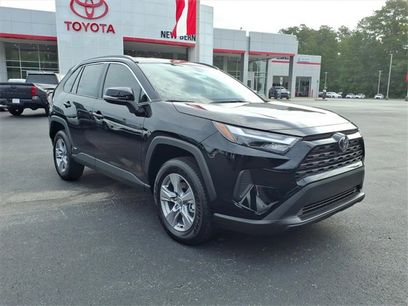 New 2025 Toyota RAV4 XLE