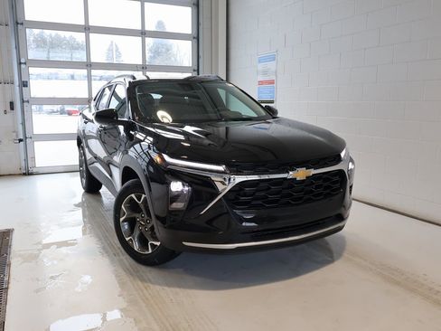 New 2026 Chevrolet Trax LT w/ LT Convenience Package image 34