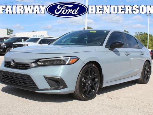 Used 2023 Honda Civic Sport image 1