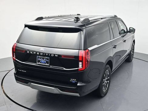 Used 2025 Ford Expedition Max Platinum AWD/4WD image 48
