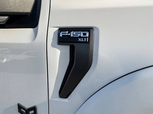 Used 2022 Ford F150 XLT w/ Equipment Group 302A High image 11