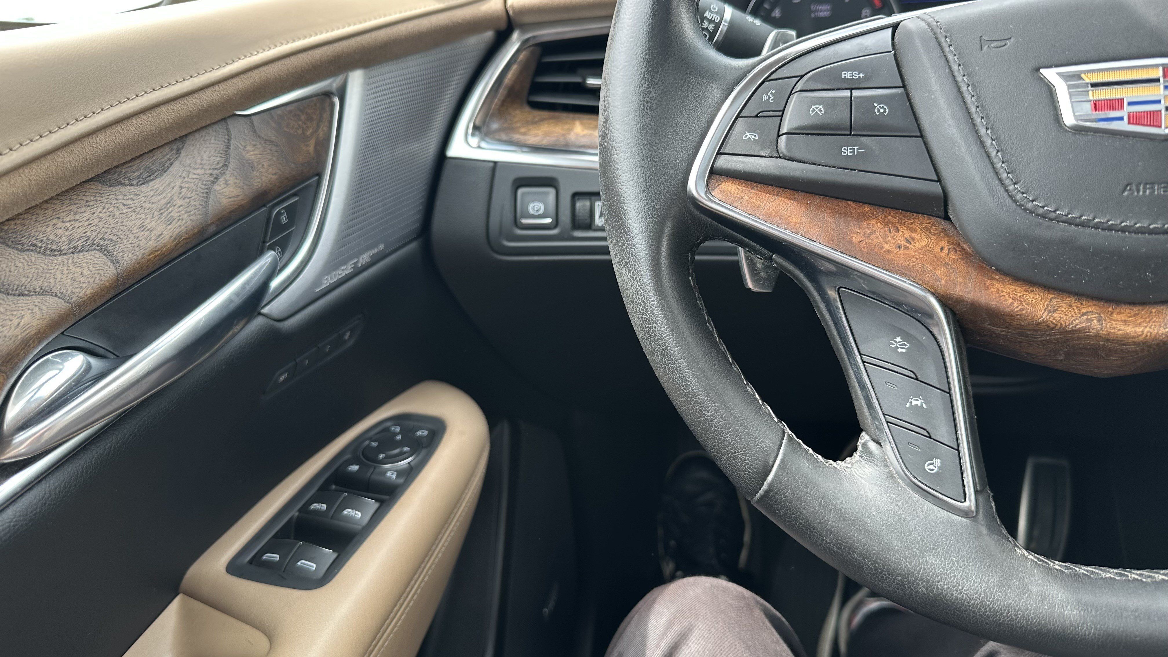 Used 2021 Cadillac XT5 Sportv w/ Platinum Package AWD/4WD image 20