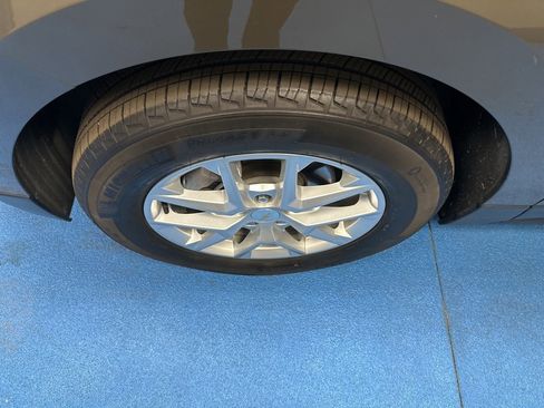 Certified 2023 Chevrolet Equinox LT image 15