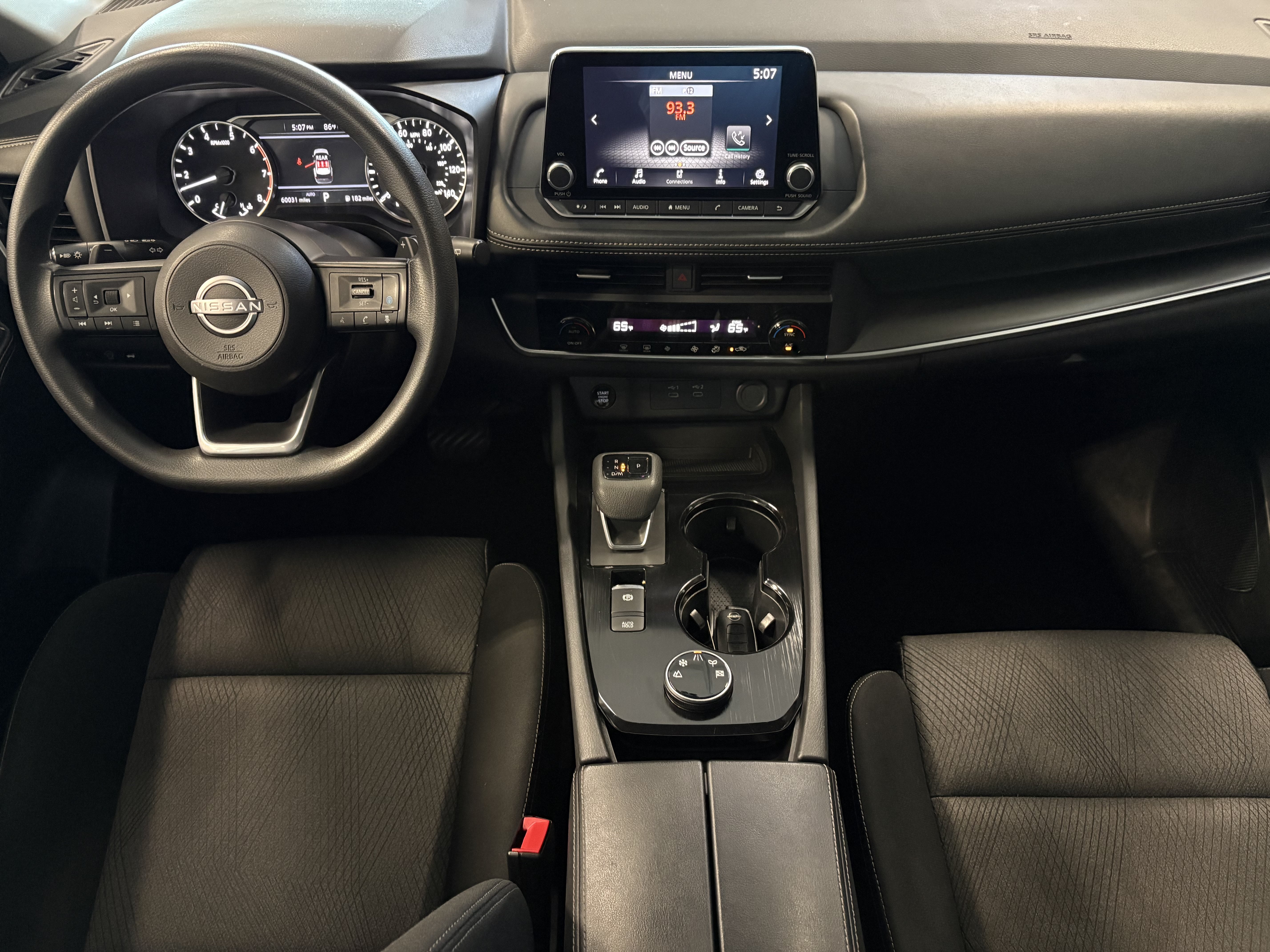 Used 2024 Nissan Rogue SV AWD/4WD image 12