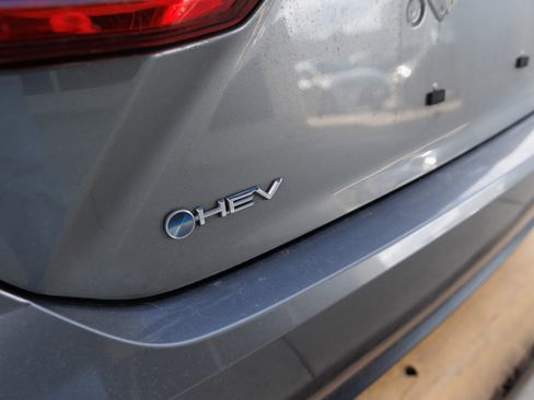 Used 2025 Toyota Camry XSE image 11