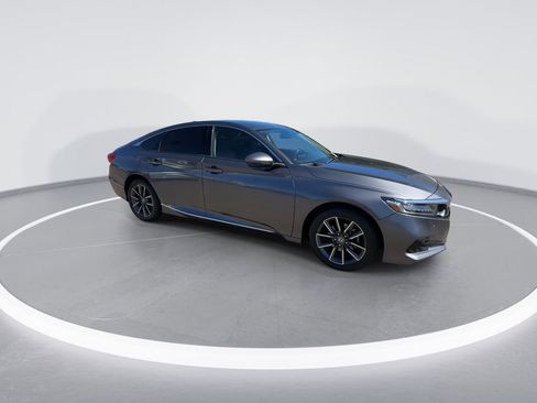 Used 2022 Honda Accord EX-L image 16