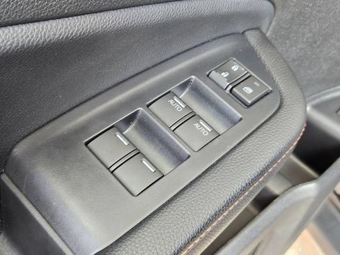 Used 2025 Honda Passport TrailSport image 12